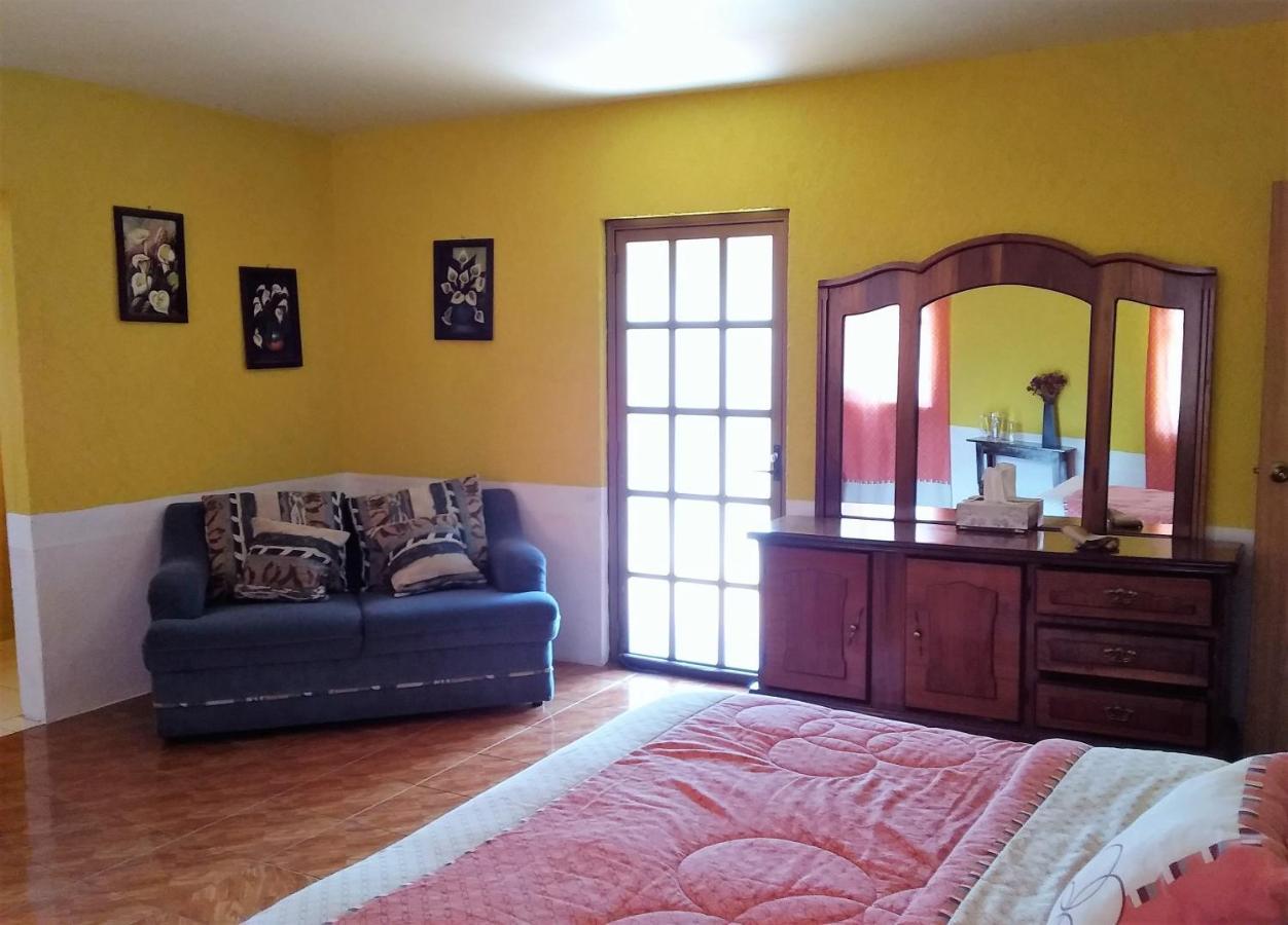 Homestay Casa De La Palma Marfil